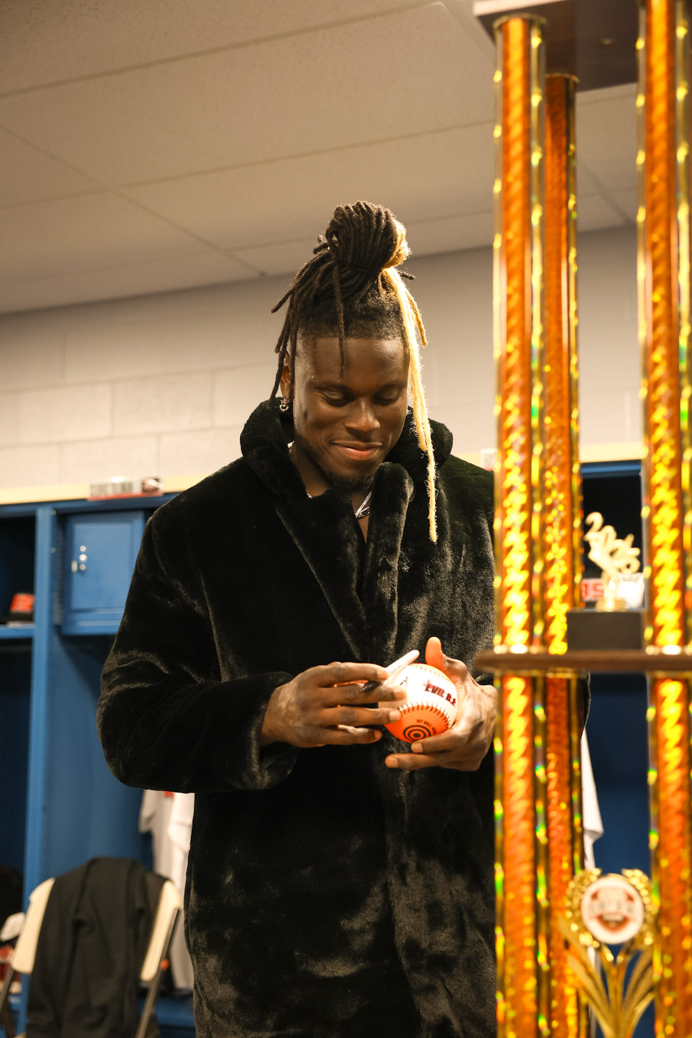 Cleveland Browns celebrity softball game cleveland browns football game today 9